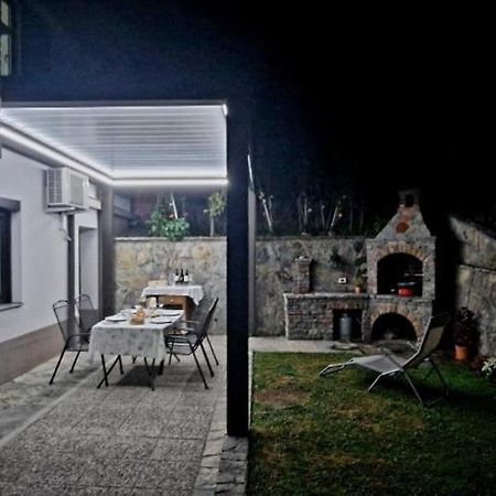 Apartma Jezero โมสต์ นา โซชิ ภายนอก รูปภาพ