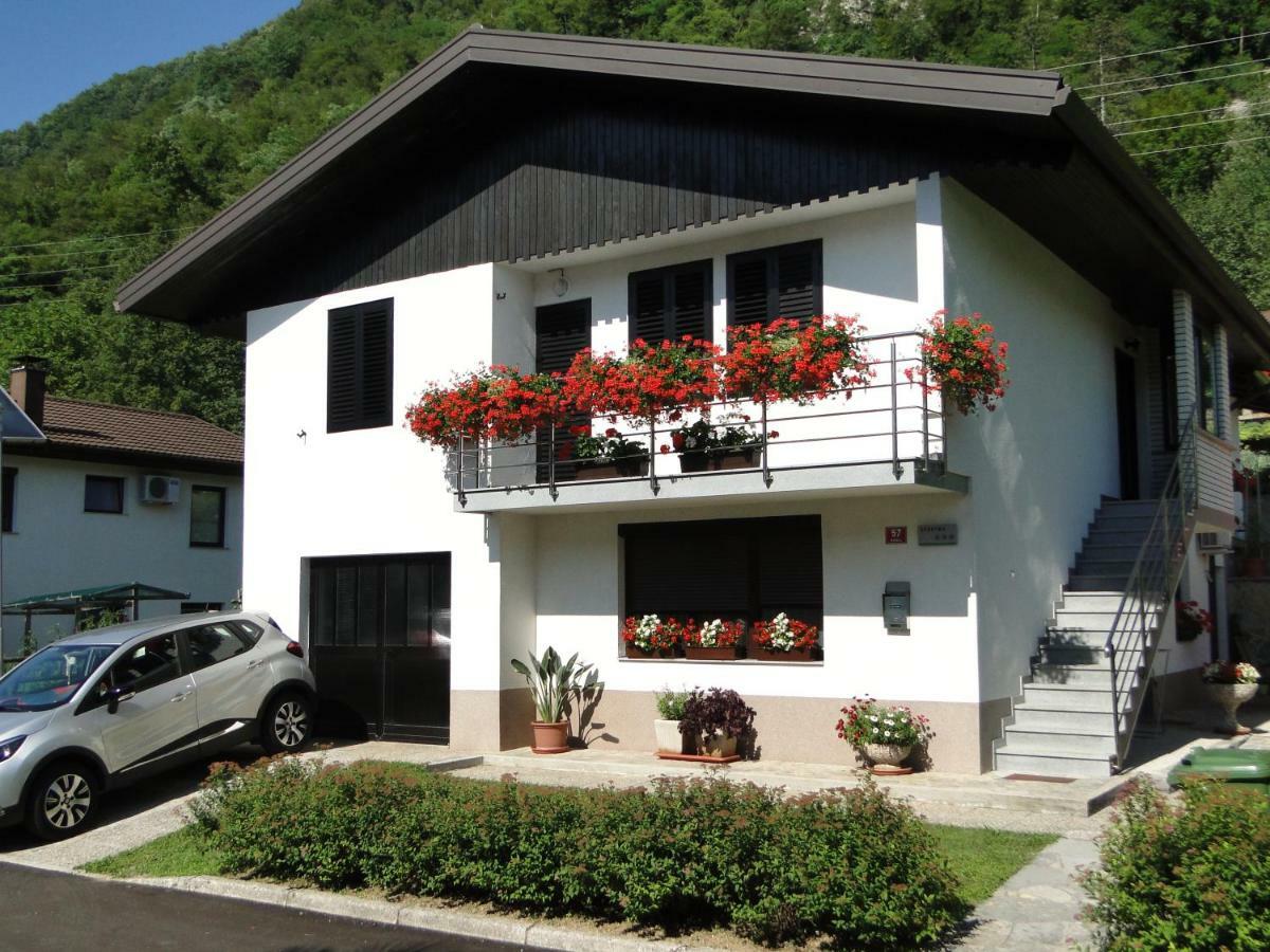 Apartma Jezero โมสต์ นา โซชิ ภายนอก รูปภาพ